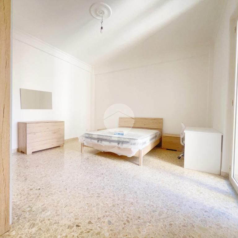 5 locali in affitto - Photo 2