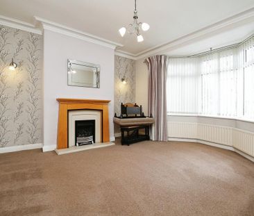 4 bedroom semi-detached house to rent - Photo 1