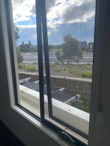 Cranbourne - Photo 5