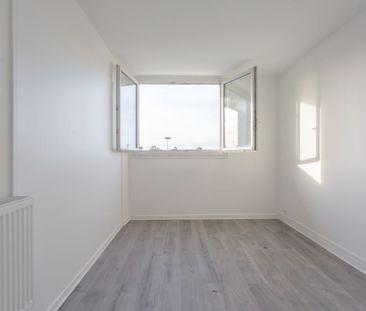 Location Appartement 3 pièces 68m² STE GENEVIEVE DES BOIS 91700 - Photo 5