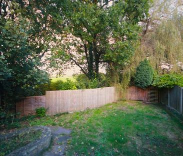 3 Bedroom Semi Detached To Let - Photo 2