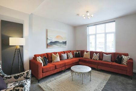 Hay Lane - Photo 2
