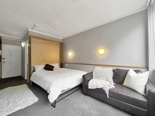 Sharella Living - Photo 1