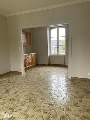 Maison 127 m² à SAINT-JOUAN DES GUERETS - Photo 5