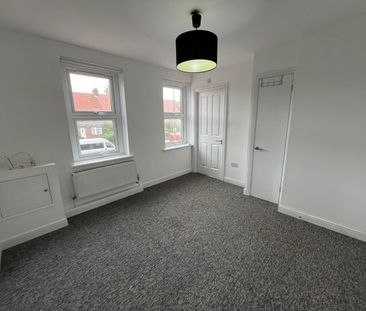 1 Bed Flat, Shooters Hill Road, SE3 - Photo 6