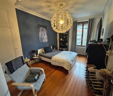 80m2 apartment in Carouge - Photo 3