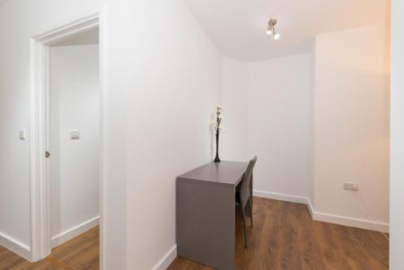 2 bedroom apartment to rent - Photo 2