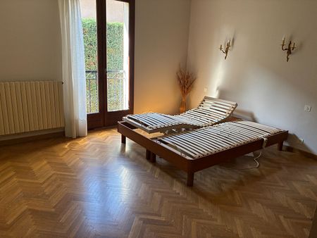 Location Maison 5 pièces 146m² - Photo 2