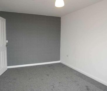 Turners Place, Rochdale, OL12 - Photo 4
