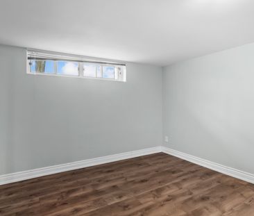 For Lease - 112 Foch Avenue Unit# Lower, Toronto, Ontario - Photo 2