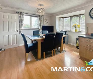 3 bedroom end of terrace house to rent - Photo 3