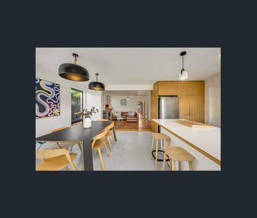 RENOVATED BLUESTONE COTTAGE IN A VIABLE LOCATION - Photo 4