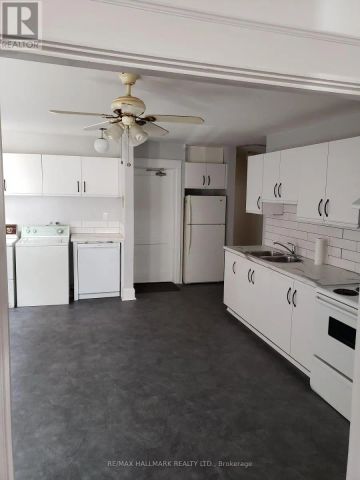 44 SCARBORO BEACH MAIN BOULEVARD - Photo 3