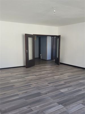Location Appartement 5 pièces 90m² - Photo 4