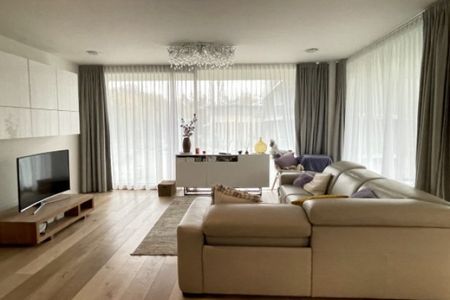 Luxe appartement 76 m², 1 slaapkamer, terras 25 m², parkeerplaats ondergronds(80 €) te 9052 Zwijnaarde - Foto 4