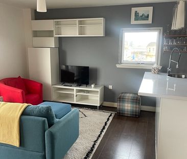 2 Bed Flat, Victoria Road, G42 - Photo 1