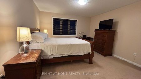 For Lease - 622 Cargill Path, Milton, Ontario - Photo 4