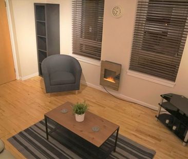 1 Bed Flat - Photo 5