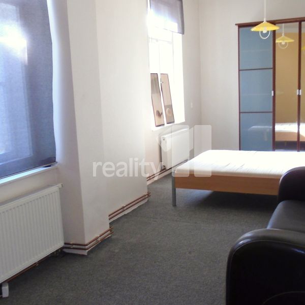Pronájem bytu 1+1 31 m² - Фото 1
