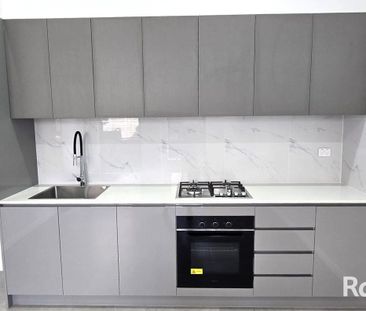 BEAUTIFUL GRANNY FLAT IN CAMPBELLTOWN FOR LEASE! - Photo 6