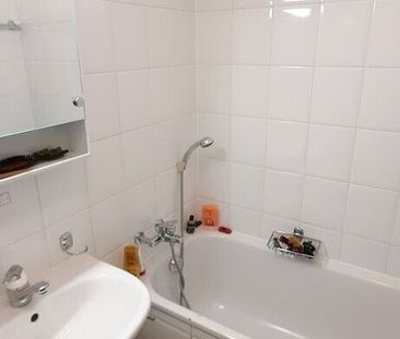 Sublime appartement dans quartier calme et proche du centre-ville - Photo 3