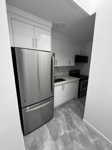For Lease - 1375 Bathurst Street Unit# Unit B, Toronto, Ontario - Photo 4
