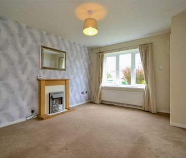 2 bedroom semi-detached house to rent - Photo 3