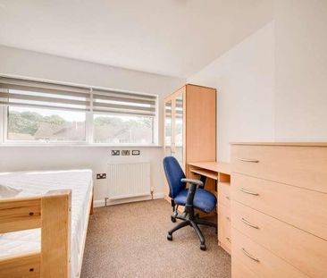 Tenterden Drive, Canterbury, CT2 - Photo 6