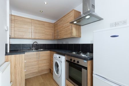 Cranmer Road, Cowley - Photo 4