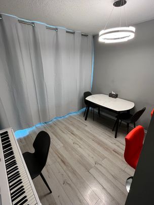 For Lease - 887 Bay Street Unit# 1610, Toronto, Ontario - Photo 1