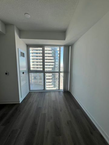 For Lease - 8 Interchange Way Unit# 4201, Vaughan, Ontario - Photo 4