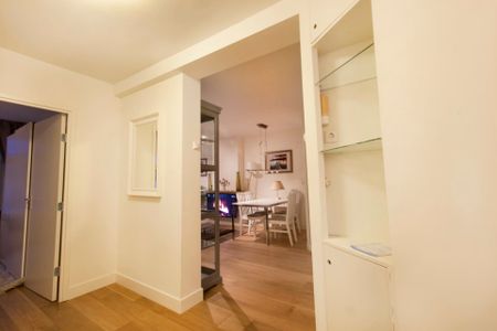 Nieuwe Leliestraat | Two Bedrooms - Foto 4