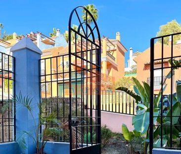 ADOSADA EN ALQUILER LARGA TEMPOPRADA | 2.700 €, 257 m² - Photo 6