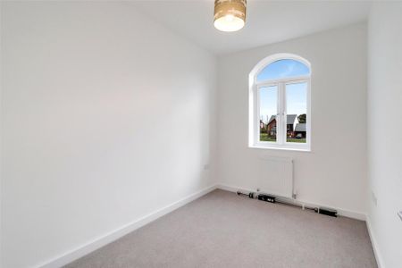 3 bedroom detached house to rent - Photo 4