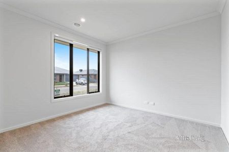8 Cork Street, Alfredton - Photo 5