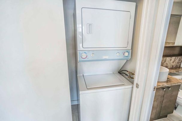 For Lease - 11 Brunel Court Unit# 3616, Toronto, Ontario - Photo 1