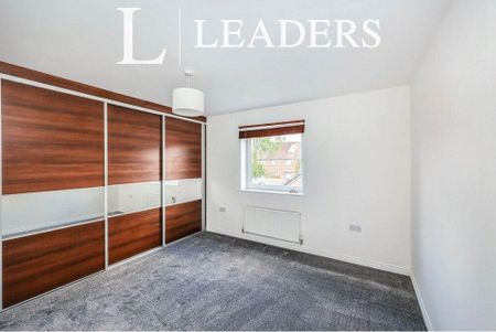 3 bedroom terraced house to rent - Photo 4