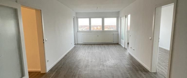 Helle 3-Zimmer-Wohnung mit bester Aussicht in Braunschweig-Weststadt zu vermieten! - Foto 1