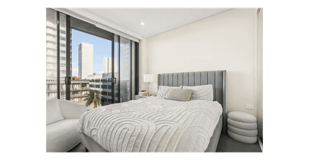 Luxury Two-bedroom Apartment | Great Location | Close to everything | Quiet Street - Photo 2