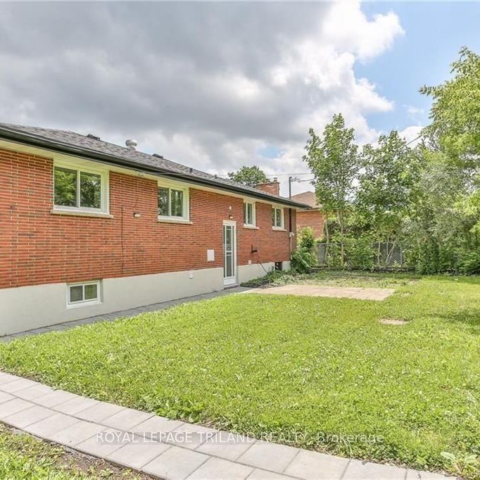 For Lease - 1032 EAGLE Drive, London South, Ontario - Photo 1