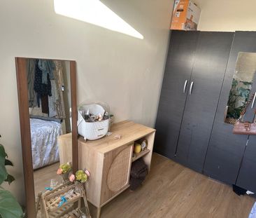 Room in a Shared House, Jephson Road, E7 - Photo 5