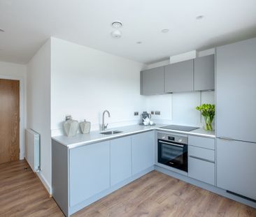 2 bedroom apartment to rent - Photo 5