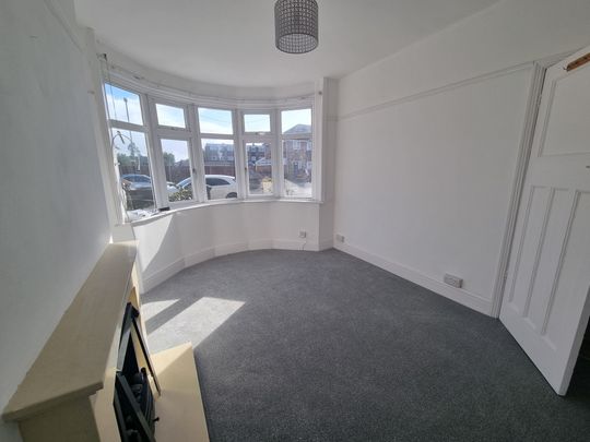 Chantry Road, Gosport - Photo 1