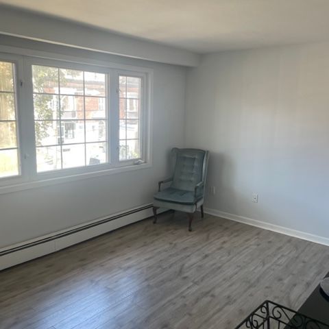 For Lease - 213 Close Avenue Unit# 2, Toronto, Ontario - Photo 1