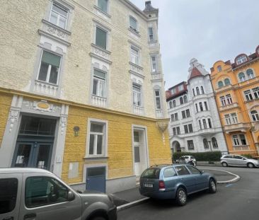 Prächtige Zweieinhalbzimmerwohnung in St. Leonhard, mit Balkon, zu ... - Photo 5