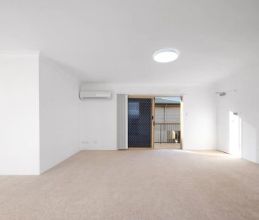 Unit 6/28 Dickenson Street, Carina. - Photo 3