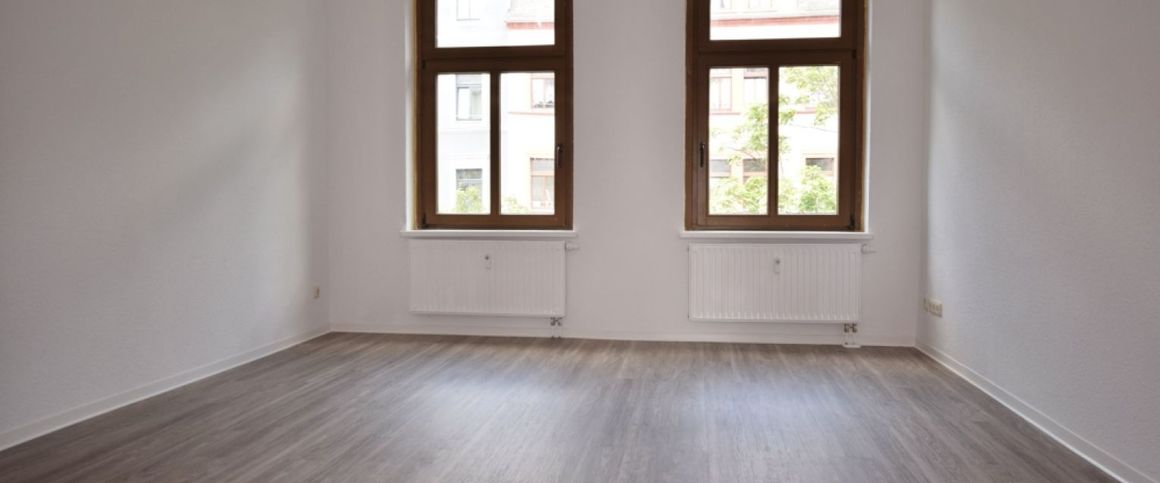 Am Brühl • 3 Zimmer • Balkon • moderner Grundriss • Bad mit Fenster und Wanne • jetzt Termin machen! - Photo 1