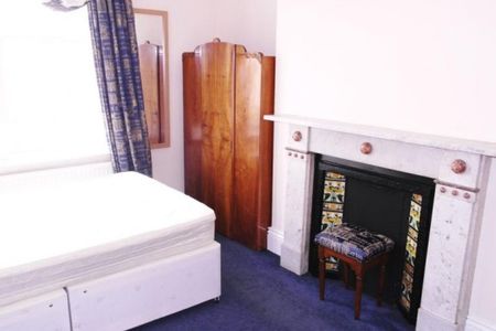 4 Bed - Ripon Gardens, Jesmond Vale - Photo 4