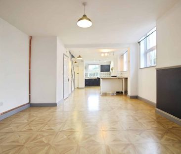 7a New Road, Chiseldon, Swindon, Swindon, SN4 - Photo 2