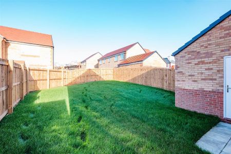 3 bedroom detached house to rent - Photo 5